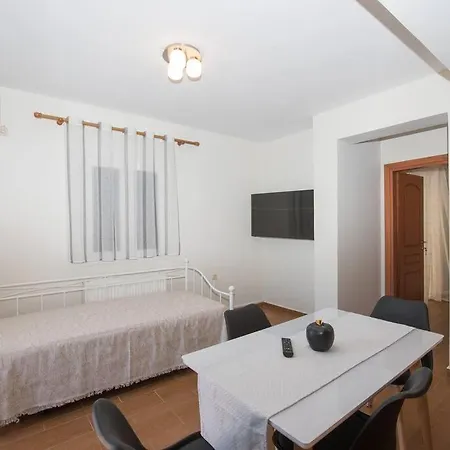 Lejlighed Anna Maria *